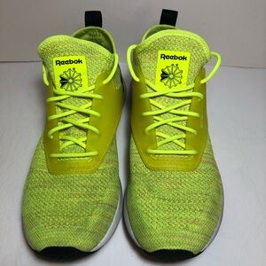 Reebok Men’s Zoku Runner Solar Yellow Sneakers, Size 8, pre-owned, light wear